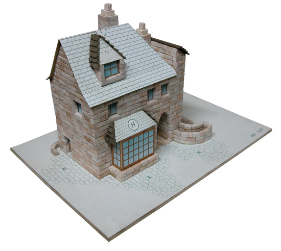 English house model kit