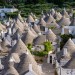01257-trulli-alberobello-real