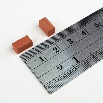 22190-22191-piedra-5X5-roja-medidas-medidas